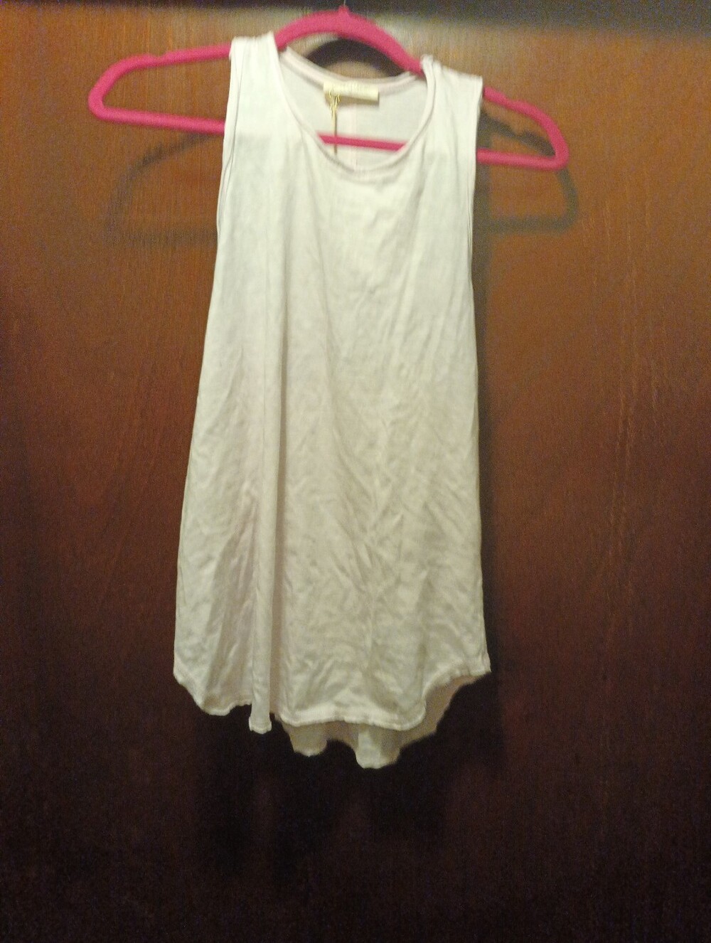 Love stitch 100% Cotton NWT Double Stitched Raw Hem Razorback Tank Small